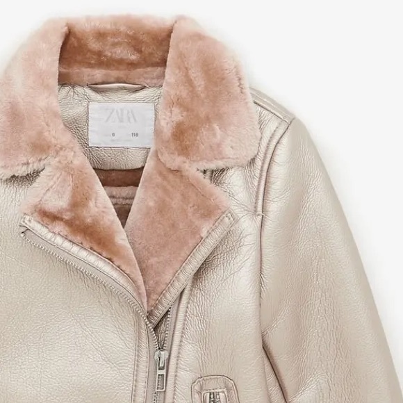 Zara contrasting faux leather double faced jacket w/ faux fur/ shearing lining - Picture 2 of 3